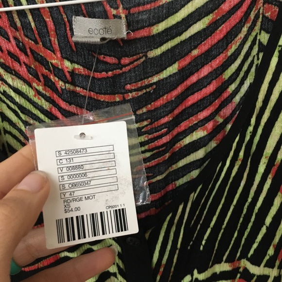 NWOT Ecote Oversized Palm Print Romper - Picture 7 of 9